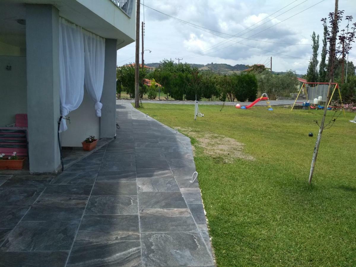 Zephyros Family Apartments 2 Ormos Panagias Exterior photo